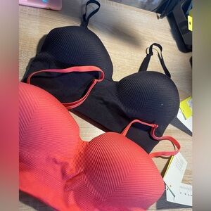 NEW:2All In Motion-Womens Medium Molded Pads Longline Black&Pink Pullover Bra(B)